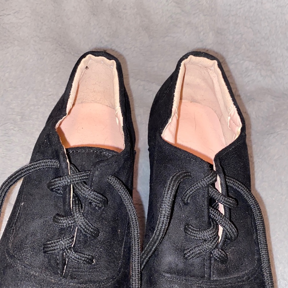 Heels - Picture 5 of 6